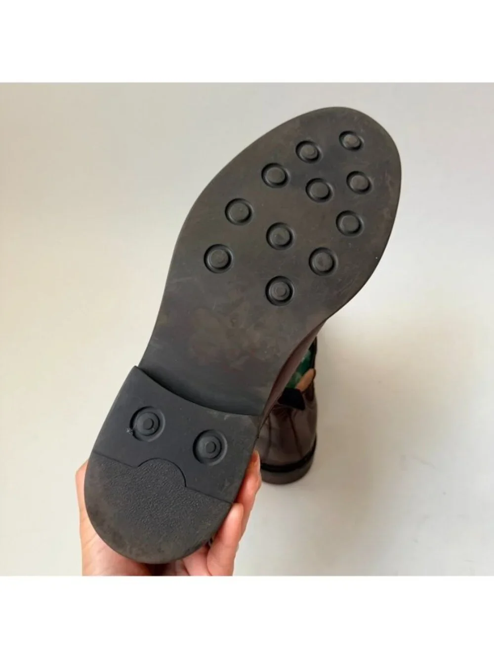 1901 size 11